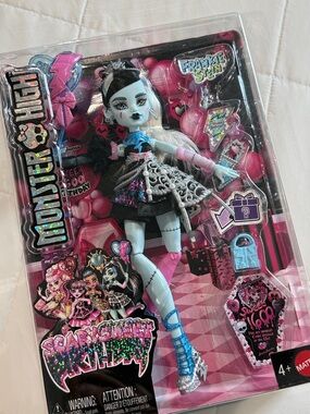 monster high Frankie Stein Doll in Blue, Black & Silver Outfit